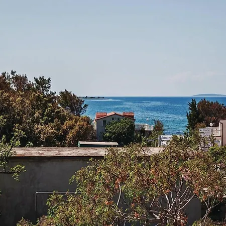 Hak - One Bedroom With Balcony